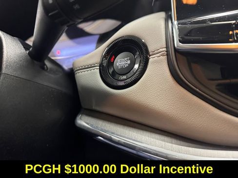 Used 2022 Jeep Compass Limited image 20