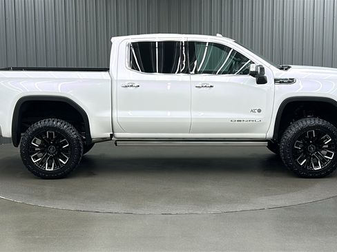 Used 2025 GMC Sierra 1500 Denali Ultimate image 6