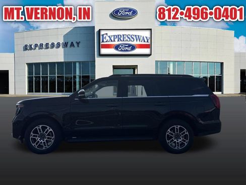 Used 2025 Ford Expedition Active AWD/4WD image 15