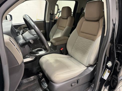 Used 2023 Nissan Frontier SV w/ SV Convenience Package image 10