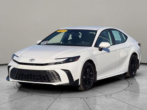 Certified 2026 Toyota Camry SE FWD image 2