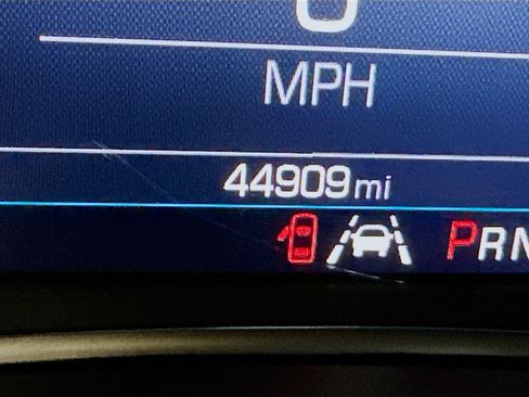 Used 2024 Chevrolet Equinox LT image 19