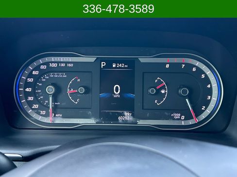 Used 2022 Hyundai Santa Cruz SEL AWD/4WD image 8