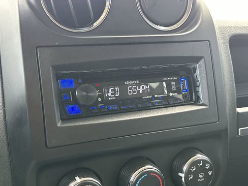 Used 2014 Jeep Patriot Sport w/ Power Value Group image 20