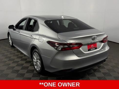 Used 2023 Toyota Camry LE image 6