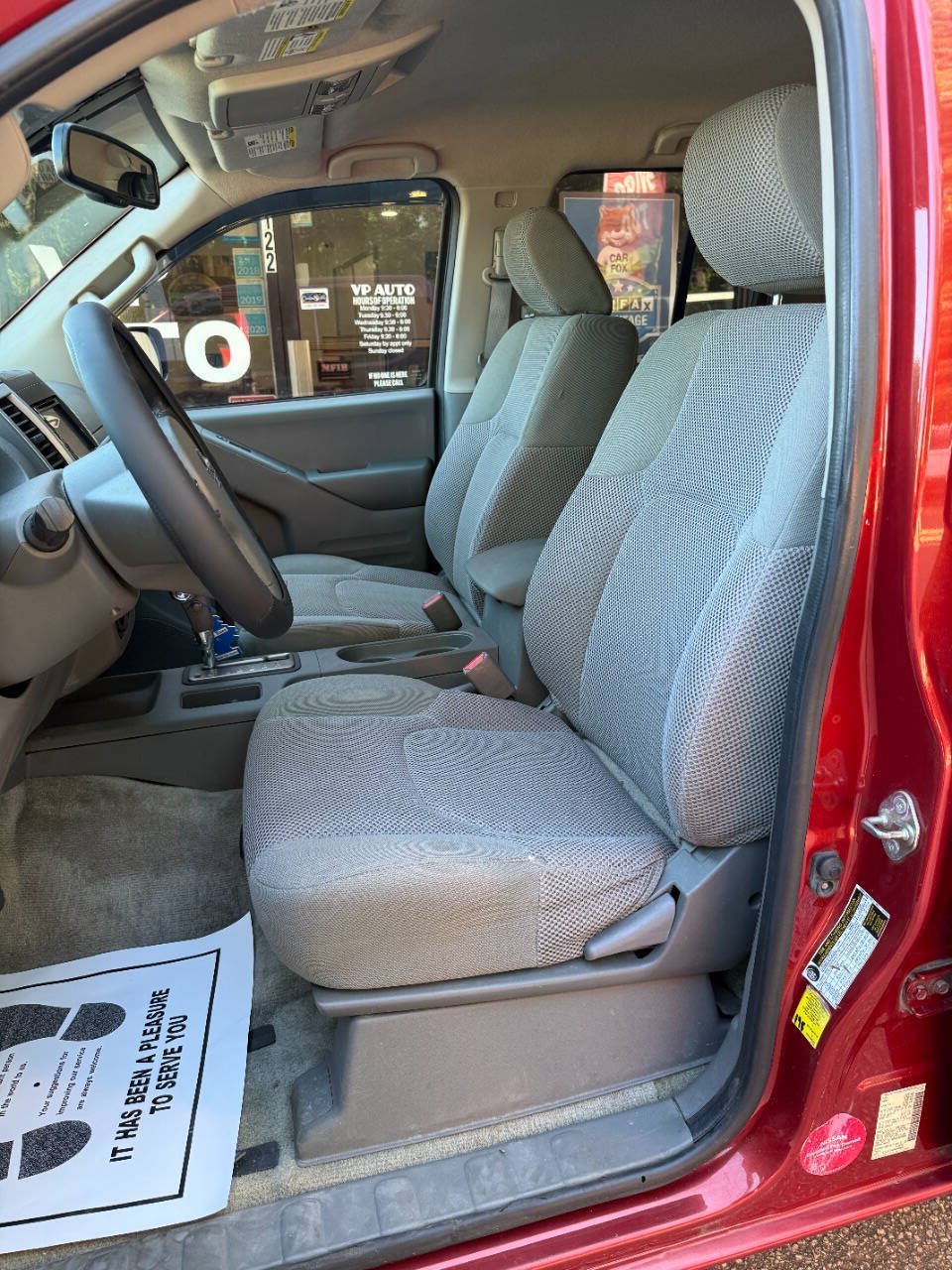Used 2017 Nissan Frontier SV w/ SV Value Truck Package RWD image 10