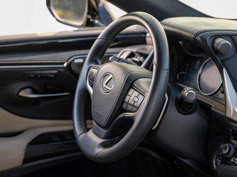 Used 2020 Lexus ES 300h 300h image 12