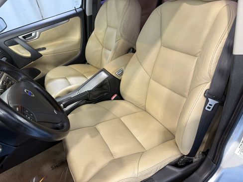 Used 2005 Volvo V70 R image 39