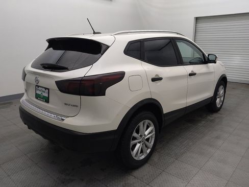 Used 2019 Nissan Rogue Sport SV w/ Technology Package image 9