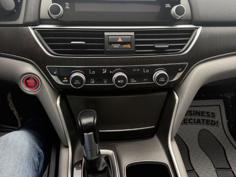 Used 2019 Honda Accord EX-L image 17