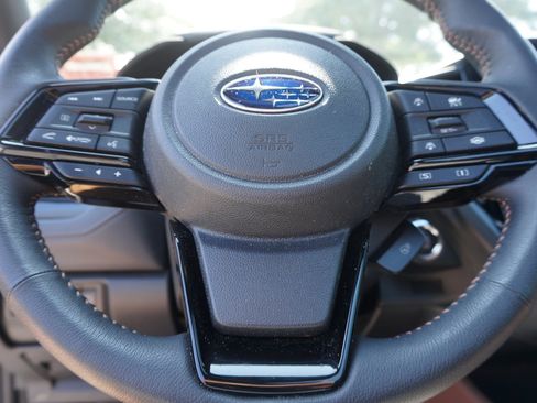 Used 2015 Subaru Crosstrek 2.0i Premium AWD/4WD image 12