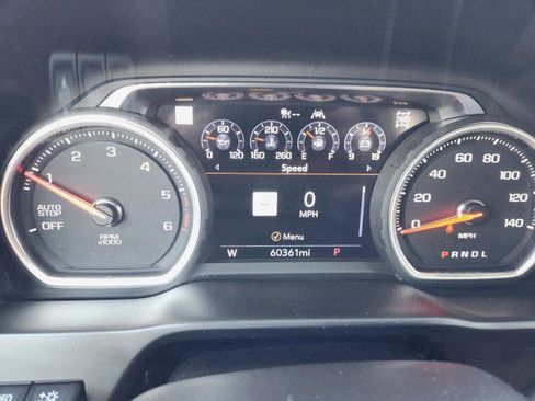 Used 2021 Chevrolet Silverado 1500 High Country w/ Technology Package image 43