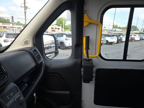 Used 2024 RAM ProMaster 3500 w/ Delivery Van Package FWD image 26