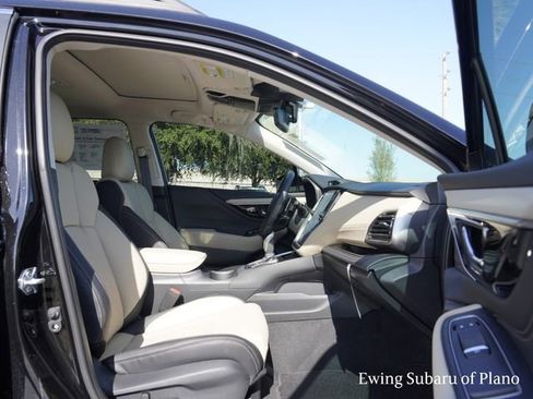 Certified 2025 Subaru Outback Limited image 9