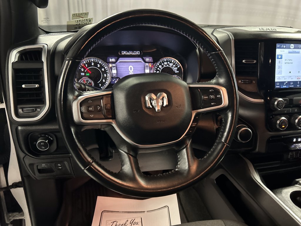 Used 2022 RAM 1500 Big Horn AWD/4WD image 15