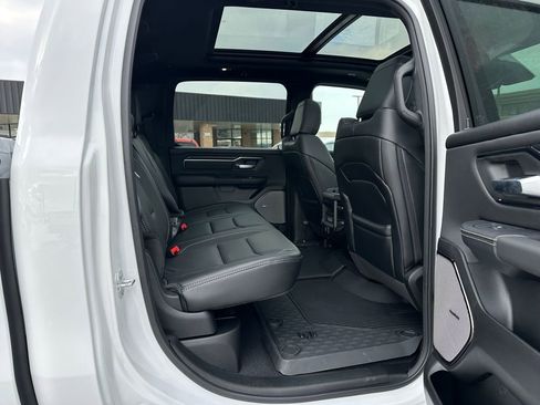 New 2026 RAM 1500 Laramie AWD/4WD image 14