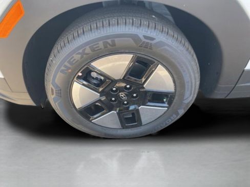New 2026 Hyundai Santa Fe SE FWD image 12