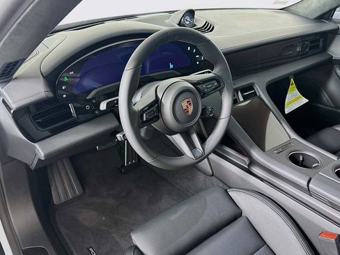 New 2026 Porsche Taycan GTS image 4