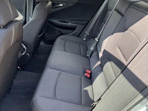 Used 2023 Chevrolet Malibu LT image 11