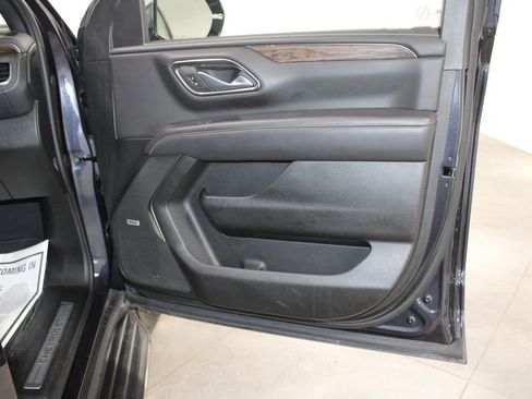 Used 2024 Chevrolet Tahoe Premier image 34