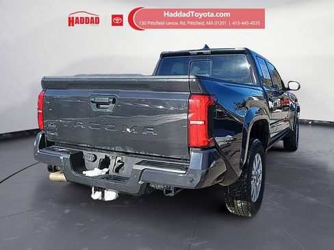 Certified 2025 Toyota Tacoma SR5 image 5