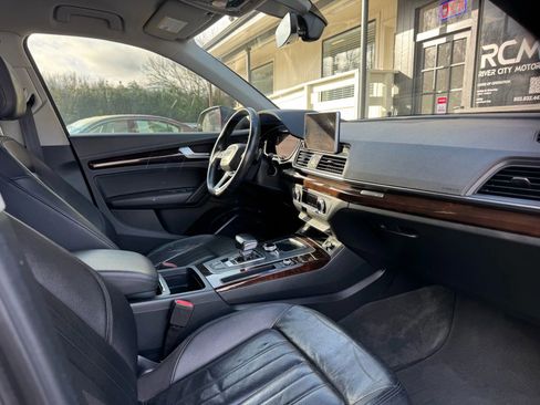 Used 2018 Audi Q5 2.0T Premium image 24