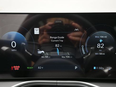 New 2026 Hyundai Ioniq 9 S image 9