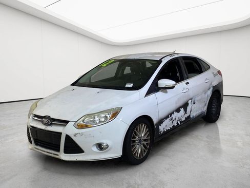Used 2012 Ford Focus SEL FWD image 5