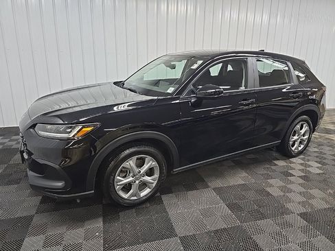 Used 2023 Honda HR-V LX image 6