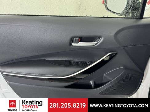 Used 2024 Toyota Corolla XLE image 11