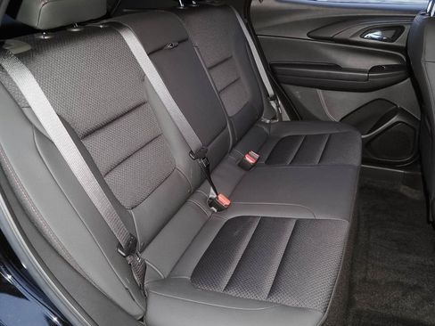 Used 2023 Chevrolet TrailBlazer RS image 24