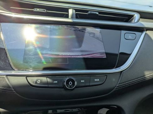 Used 2023 Buick Encore GX Select w/ Sport Touring Package FWD image 21