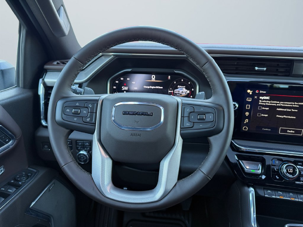 Used 2024 GMC Sierra 1500 Denali w/ Denali Reserve Package AWD/4WD image 12