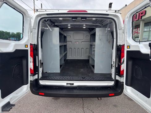 Used 2020 Ford Transit 250 Low Roof AWD image 35