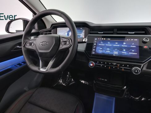 Used 2027 Chevrolet Bolt RS w/ Technology Package FWD image 25