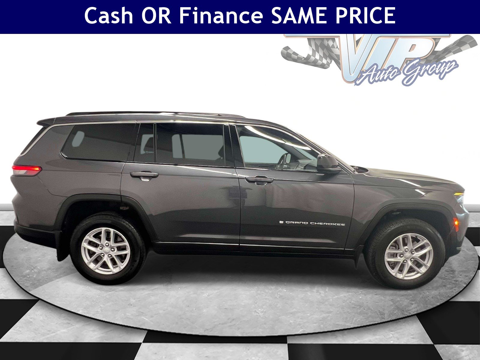 Certified 2025 Jeep Grand Cherokee L Laredo AWD/4WD image 7