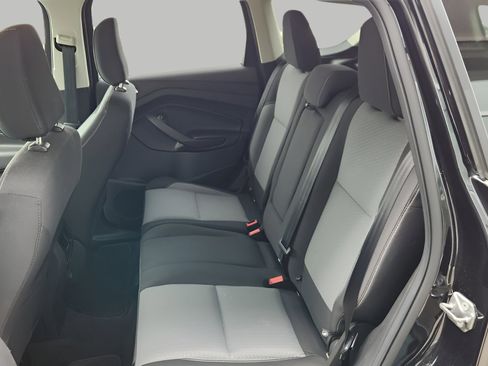 Certified 2019 Ford Escape SE image 12