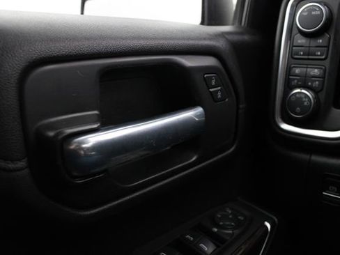 Used 2021 Chevrolet Silverado 1500 RST w/ True North Edition Plus AWD/4WD image 5