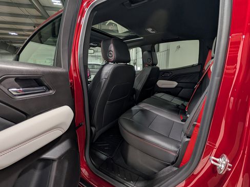 Used 2026 GMC Canyon AT4X image 19