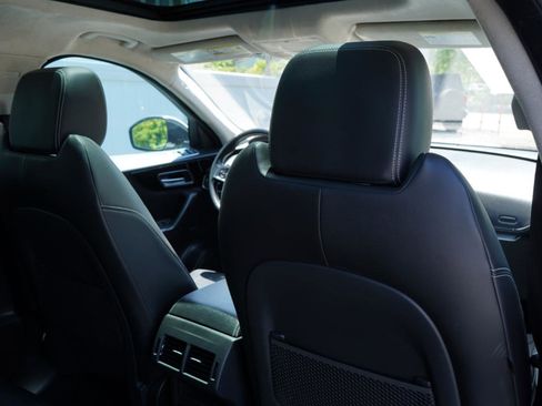 Used 2020 Jaguar F-PACE R-Sport AWD/4WD image 64