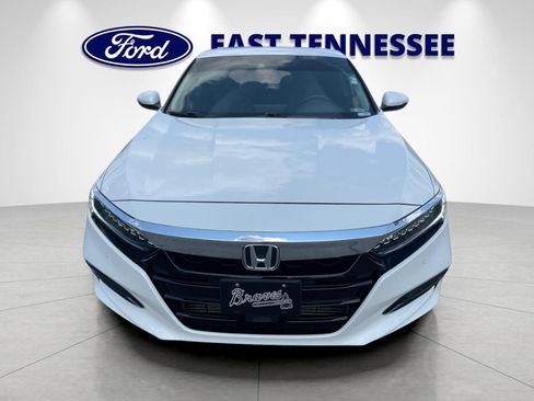 Used 2020 Honda Accord Touring image 9