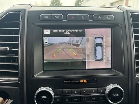 Used 2018 Ford Expedition Max Limited w/ Equipment Group 302A AWD/4WD image 18