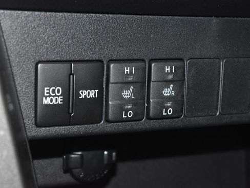 Used 2018 Toyota RAV4 Limited w/ All Weather Liner Package AWD/4WD image 14