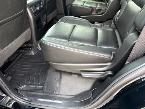 Used 2020 Chevrolet Tahoe LT AWD/4WD image 20