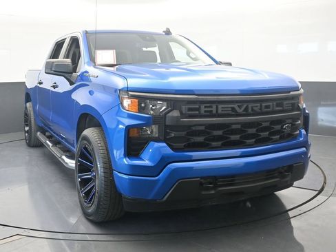 Used 2022 Chevrolet Silverado 1500 Custom image 9