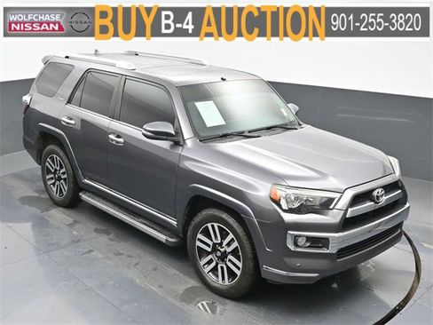 Used 2018 Toyota 4Runner SR5 image 36