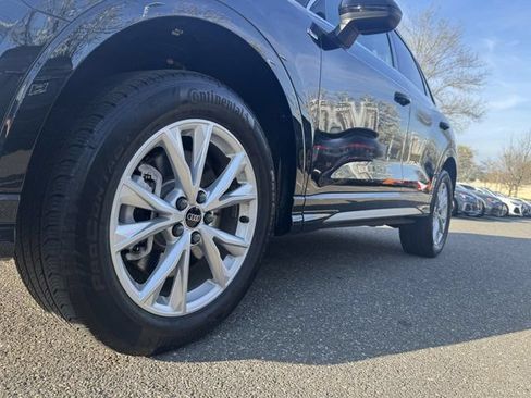 Certified 2025 Audi Q3 2.0T Premium AWD/4WD image 10