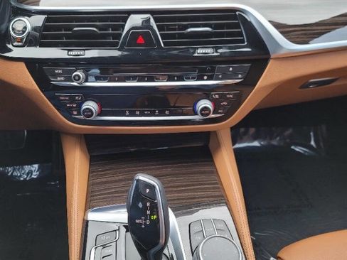 Used 2017 BMW 530i 530i 4dr Sedan image 16