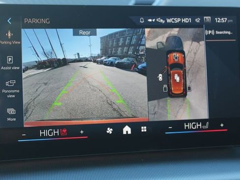 Used 2025 BMW X1 xDrive28i w/ Premium Package image 18