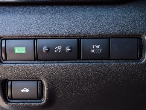 Used 2022 Nissan Sentra SV w/ All-Weather Package image 23